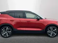 Used Volvo XC40 R-Design 188 HP (138 kW) 2019 Red SUV