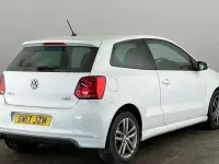 Used VW Polo R-line 90 HP (66 kW) 2017 White Hatchback