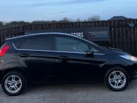 Used Ford Fiesta Zetec 125 HP (91 kW) 2013 Black Hatchback