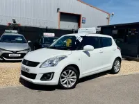 Begagnad Suzuki Swift SZ3 94 HK (69 kW) 2015 Vit Halvkombi