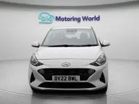 Używany Hyundai i10 SE 67 KM (49 kW) 2022 Biały Hatchback