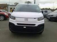 Novo Fiat Doblò 2026 Branco Monovolume