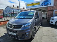 Used Vauxhall Vivaro S 100 HP (73 kW) 2022 Grey MPV