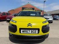 Used Citroën C4 Cactus Flair 82 HP (60 kW) 2017 Yellow Hatchback