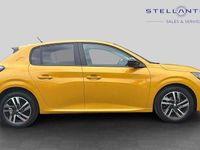 Used Peugeot 208 Active+ 75 HP (55 kW) 2023 Yellow Hatchback
