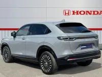 Begagnad Honda e Elegance 150 kW (204 HK) 2024 Halvkombi