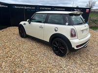 Used Mini Cooper S Hatch 2008 White Hatchback