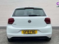 Usado VW Polo SE 65 HP (47 kW) 2019 Branco Citadino