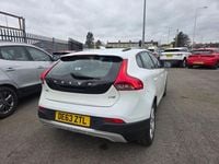 Used Volvo V40 2013 White Hatchback