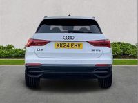 Begagnad Audi Q3 Black Edition 150 HK (110 kW) 2024 Vit SUV