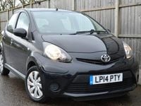 Usado Toyota Aygo 68 CV (50 kW) 2014 Negro Utilitario