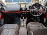 Used Audi Q2 Sport 150 HP (110 kW) 2017 White SUV