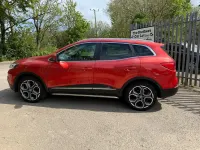 Usado Renault Kadjar Dynamique 110 HP (80 kW) 2015 Vermelho SUV