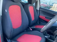 Used Hyundai i20 Comfort 101 HP (74 kW) 2010 Red Hatchback