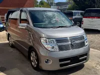 Used Nissan Elgrand 2009 Grey MPV