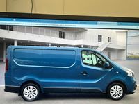 Used Renault Trafic 2014 Blue MPV