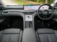 New MG IM6 Performance 552 kW (751 HP) 2026 White SUV