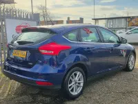 Used Ford Focus Zetec 125 HP (91 kW) 2015 Blue Hatchback