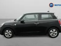 Used Mini ONE Hatch 102 HP (75 kW) 2018 Black Hatchback