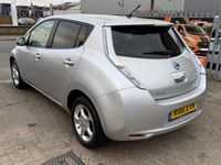 Used Nissan Leaf 80 kW (109 HP) 2011 Silver Hatchback