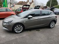 Used Vauxhall Astra Design Edition 125 HP (91 kW) 2016 Grey Hatchback