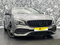 Usado Mercedes CLA220 AMG line 177 CV (130 kW) 2018 Gris Berlina