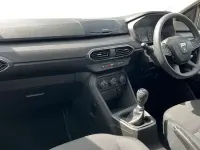 Usado Dacia Sandero Essentiel 101 CV (74 kW) 2022 Blanco Utilitario