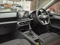 Begagnad Seat Leon FR 130 HK (95 kW) 2020 Blå Halvkombi