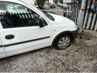 Used Vauxhall Combo 75 HP (55 kW) 2007 White MPV