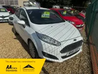 Used Ford Fiesta Zetec 2016 White Hatchback