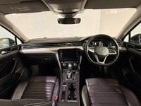 Used VW Passat SEL 150 HP (110 kW) 2020 Black Estate