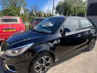 Begagnad MG MG3 Exclusive 106 HK (77 kW) 2024 Halvkombi
