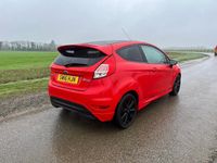 Used Ford Fiesta Zetec 2016 Red Hatchback