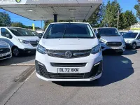 Used Vauxhall Vivaro 145 HP (106 kW) 2023 White MPV