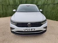 Usado VW Tiguan Life 150 HP (110 kW) 2022 Branco SUV