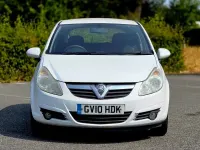 Used Vauxhall Corsa 80 HP (58 kW) 2010 White Hatchback