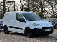 Used Peugeot Partner 90 HP (66 kW) 2014 White MPV