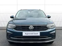Gebraucht VW Tiguan Life 150 PS (110 kW) 2023 Blau SUV