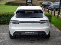 Used Porsche Macan 440 HP (323 kW) 2022 White SUV