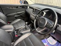 Used Kia Sorento 200 HP (147 kW) 2015 White SUV