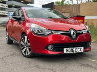 Używany Renault Clio IV Dynamique 90 KM (66 kW) 2016 Czerwony Hatchback