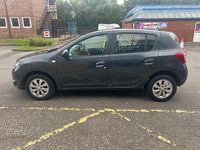 Used Dacia Sandero 90 HP (66 kW) 2015 Grey Hatchback