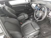 Used Mini Cooper Exclusive 136 HP (100 kW) 2023 Black Hatchback