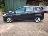 Used Ford Grand C-Max Zetec 123 HP (90 kW) 2011 Black MPV