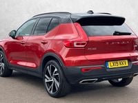 Usado Volvo XC40 247 HP (181 kW) 2019 Vermelho SUV