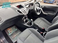 used Ford Fiesta 1.4 TDCi DPF Zetec Hatchback 5dr Diesel Manual (104 g/km, 69 bhp)