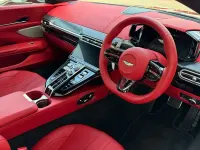 New Aston Martin V8 Vantage 665 HP (489 kW) 2025 Black Hatchback