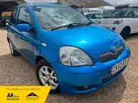 Used Toyota Yaris 86 HP (63 kW) 2003 Blue Hatchback