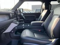 Usado Land Rover Defender SE Dynamic 249 HP (183 kW) 2022 Cinzento SUV