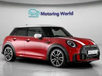 Używany Mini Cooper Hatch 136 KM (100 kW) 2022 Czerwony Hatchback